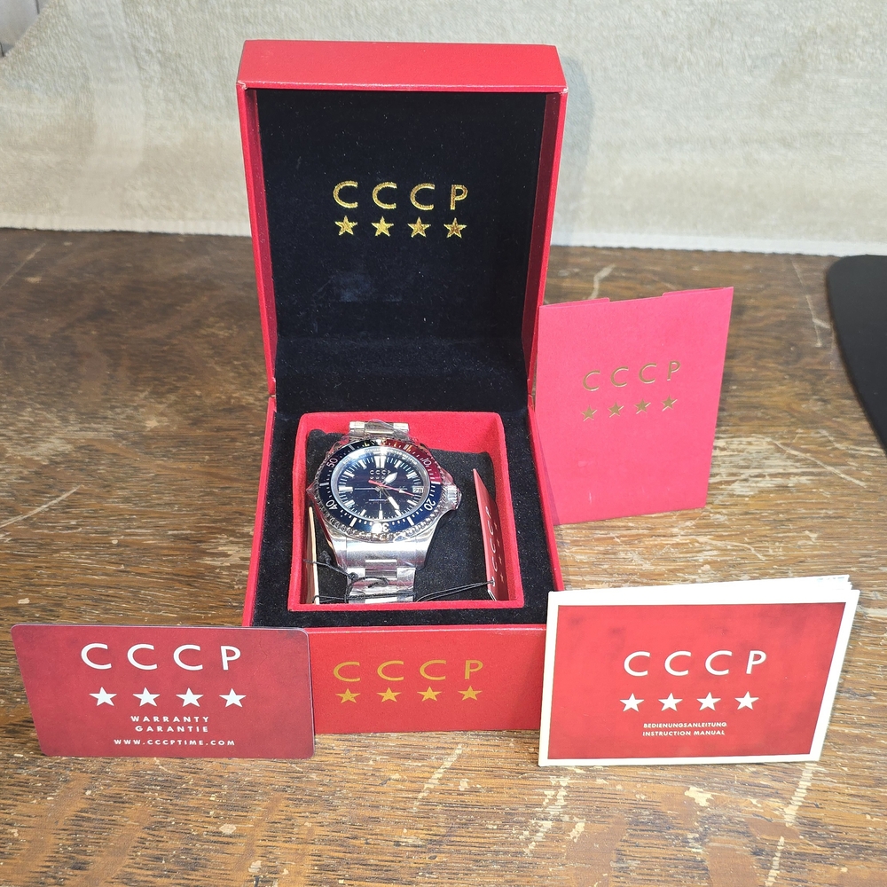 CCCP Men's Kamchatka Dive  Watch Brand New In Box With A Full Kit
